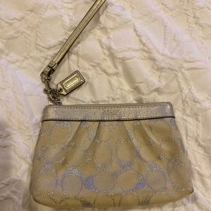 SILVER COACH WRISTLET